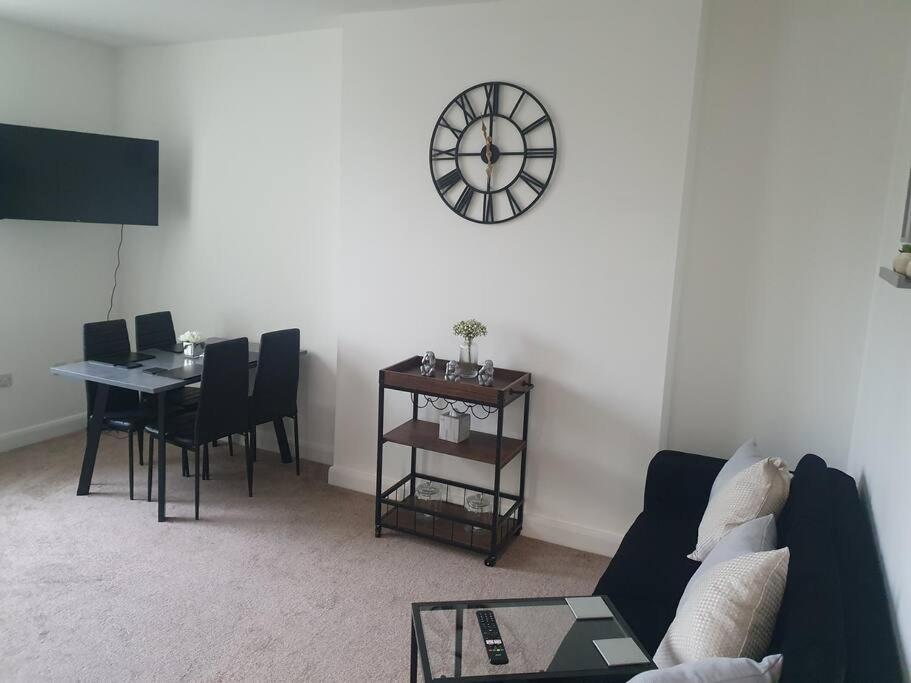 Apartment In Failsworth Manchester Eksteriør billede
